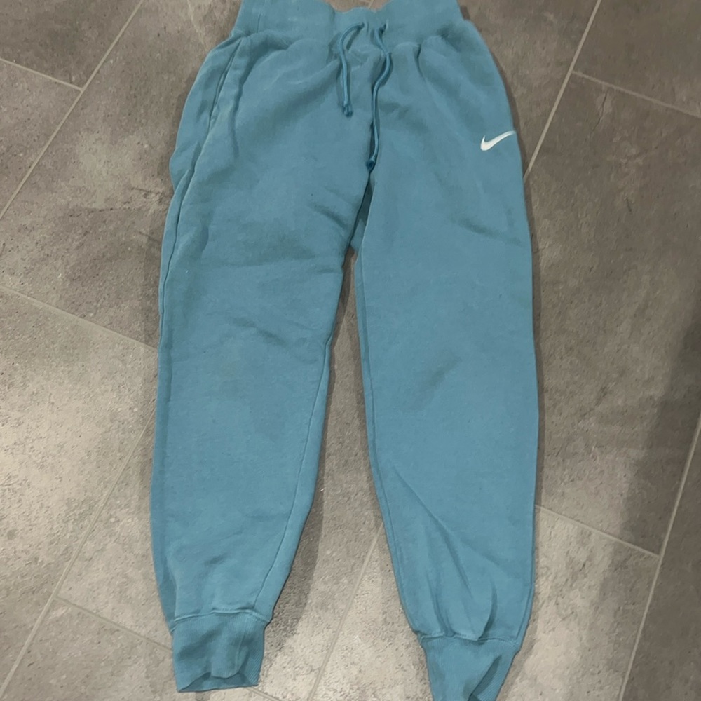 blue nike sweatpants